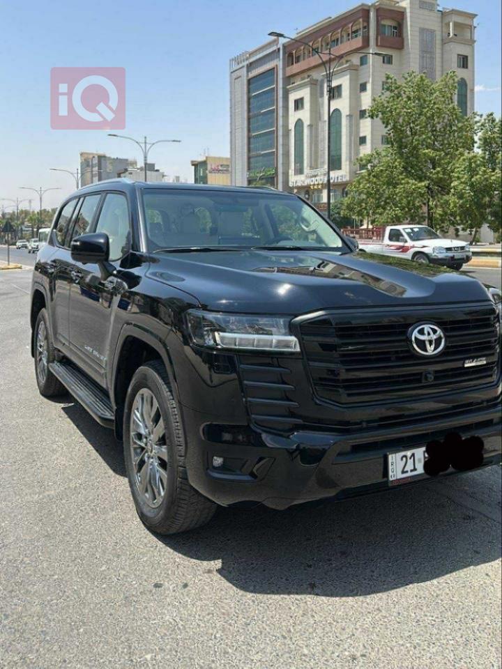 تويوتا لاندكروزر